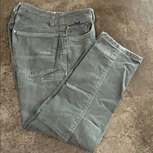 Men’s KUHL cargo khakis 32x30 pants